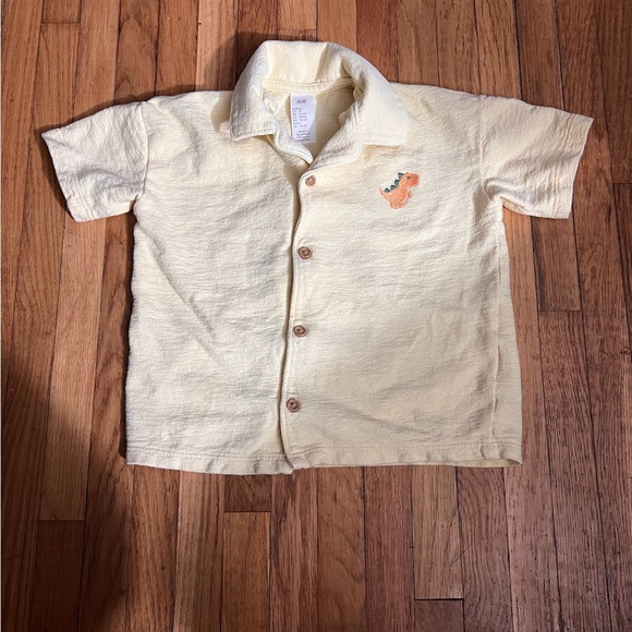 H&M 2T Yellow Short Sleeve Shirt and Shorts Set - Picture 4 of 6